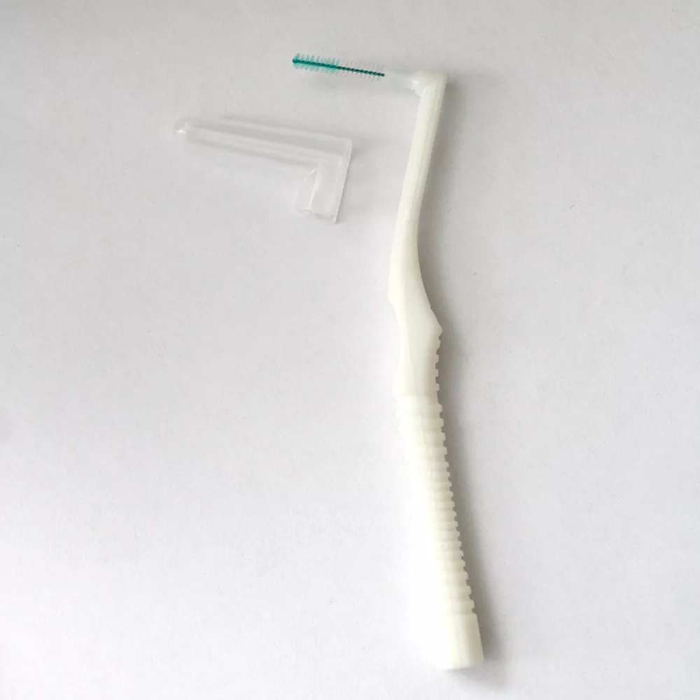 Interdentalbørste med nylonbørste